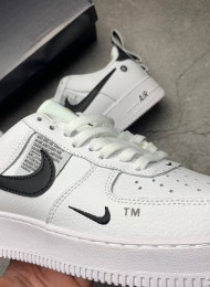 Кроссовки Nike Air Force 1 Low LV8 Utility White живое фото 3